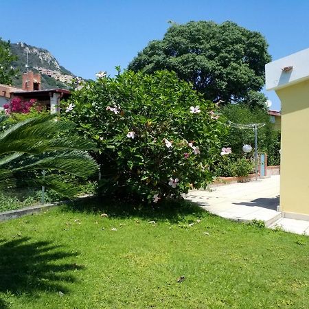 Villa Azzurra Nel Centro Di Costa Rei Luaran gambar