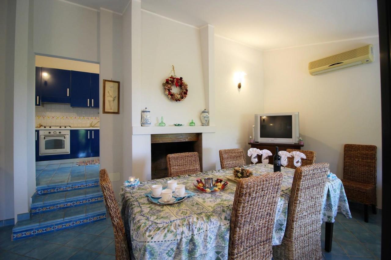 Villa Azzurra Nel Centro Di Costa Rei Luaran gambar