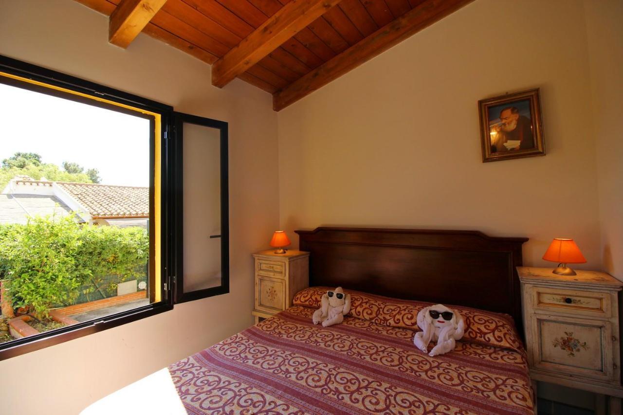 Villa Azzurra Nel Centro Di Costa Rei Luaran gambar