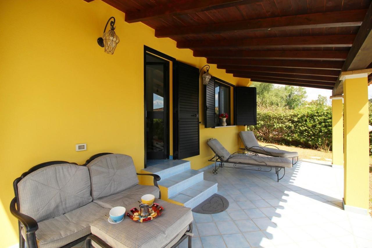 Villa Azzurra Nel Centro Di Costa Rei Luaran gambar